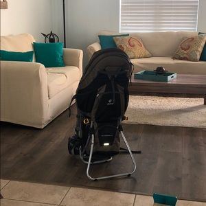 *SOLD* Deuter Kid Comfort hiking carrier